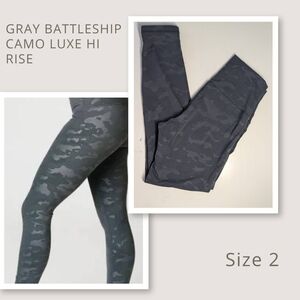 Gray Battleship Camo Luxe Hi Rise 7/8 Leggings Zyia size 2